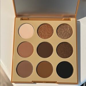 New unused Morphe 9T eye palette